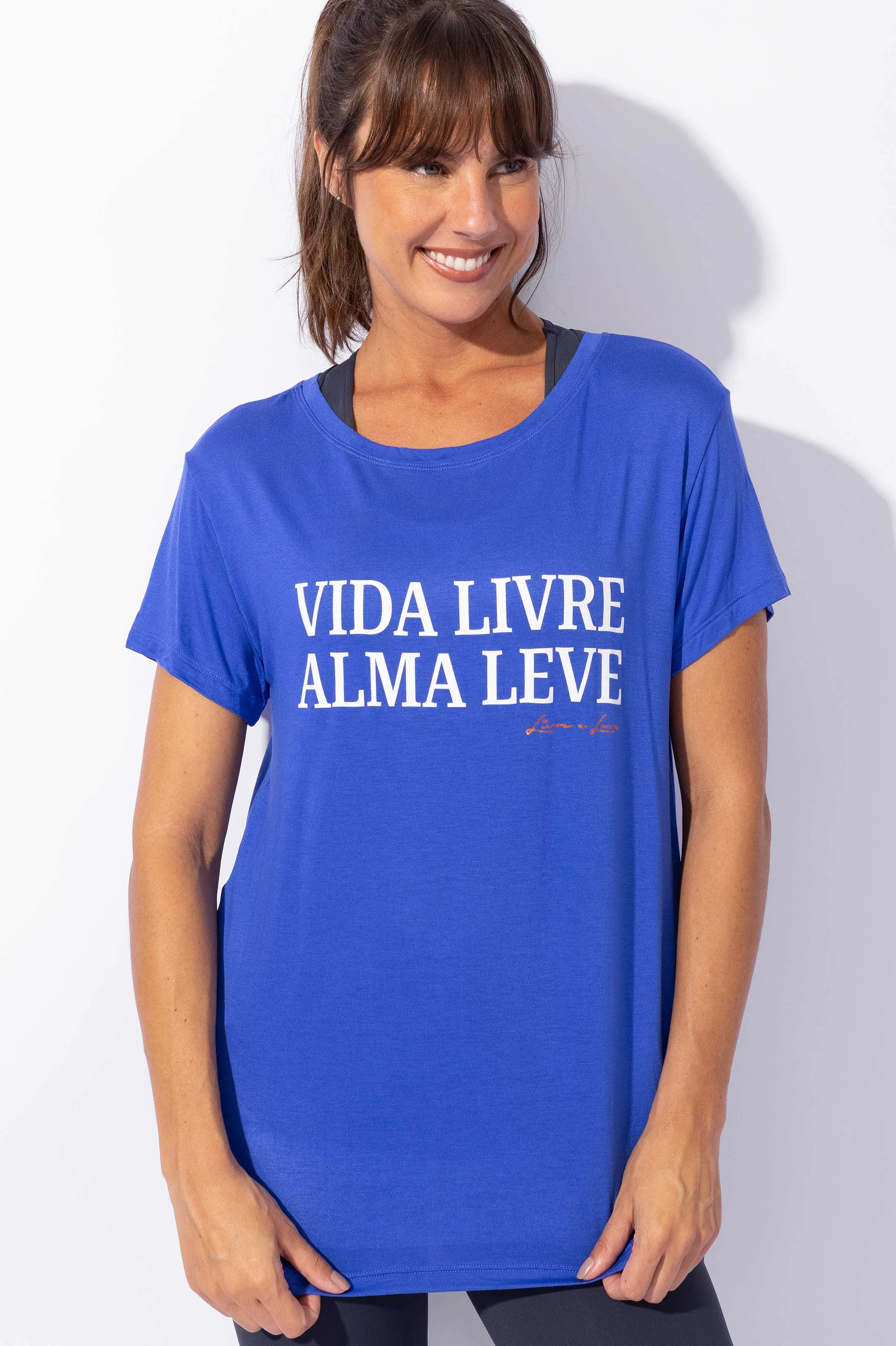 Blusa Alongada com Fenda Azul Vida Livre