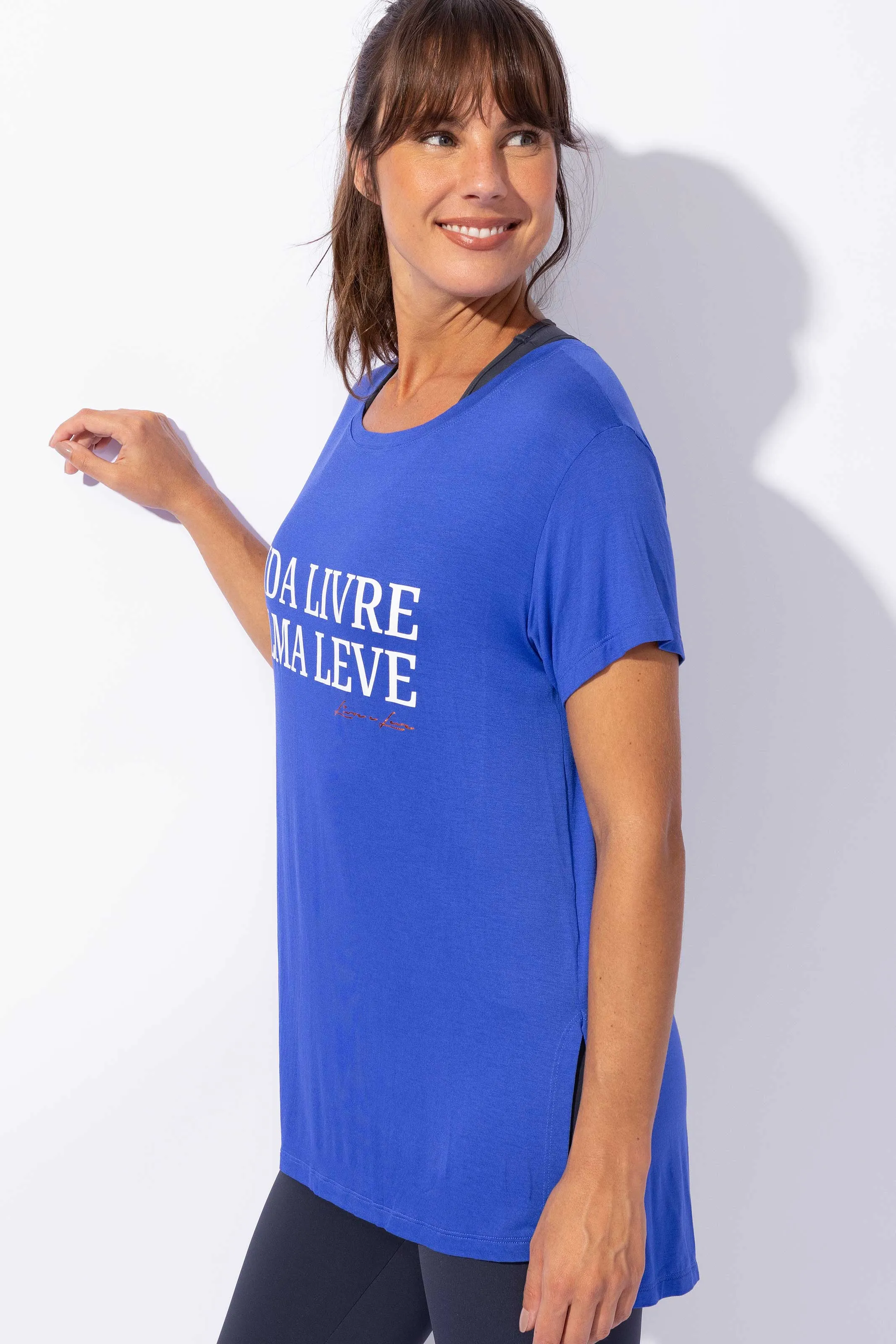 Blusa Alongada com Fenda Azul Vida Livre