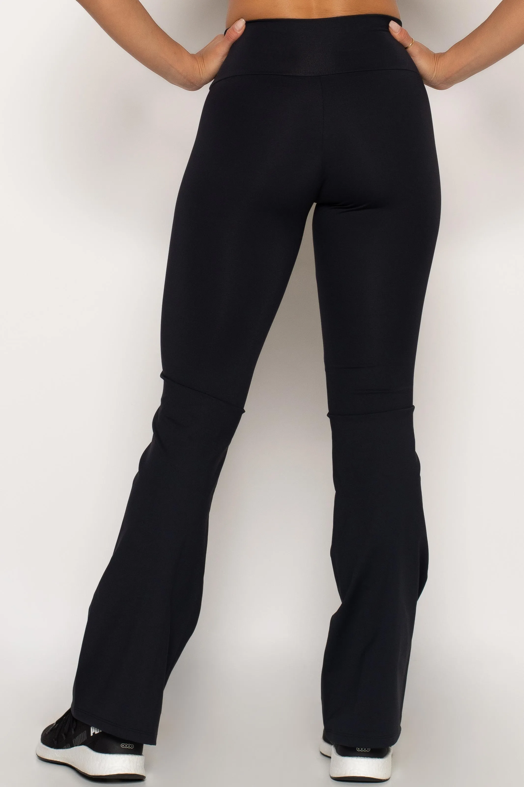 Calça Bailarina de Poliamida Preta