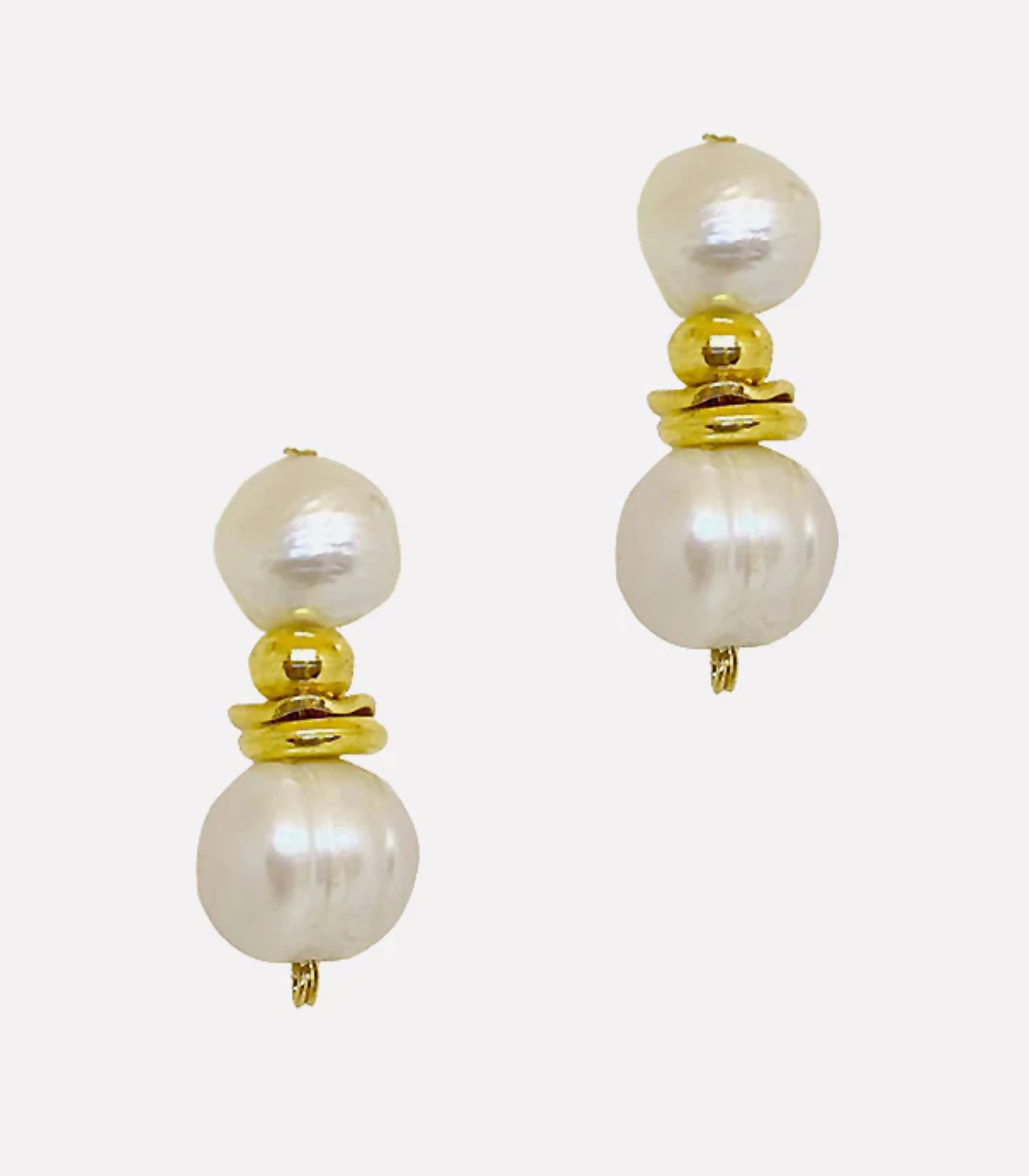 Raindrop Lluvia Pearl Stud Earrings